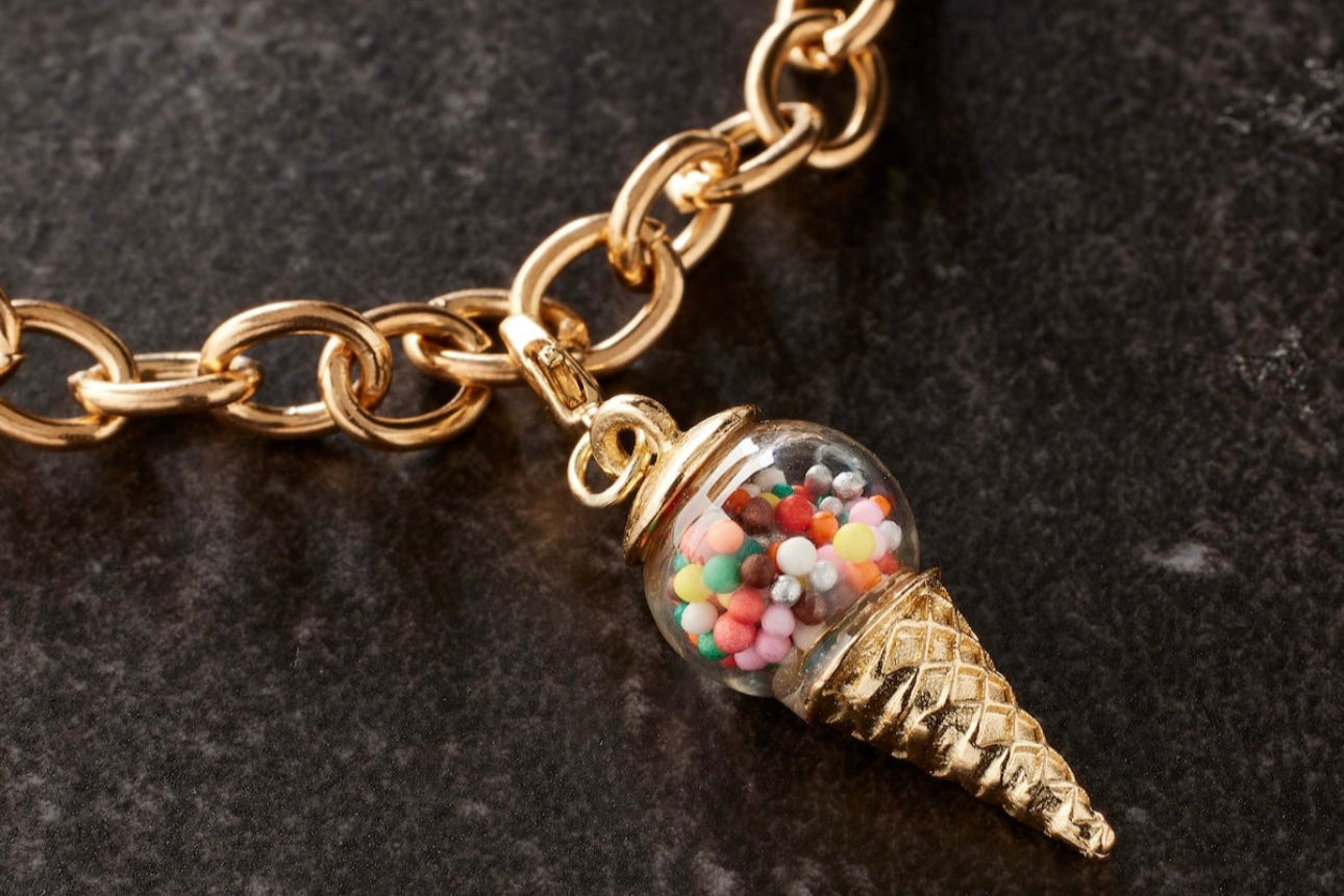 Shaker Ice Cream Cone with Clasp